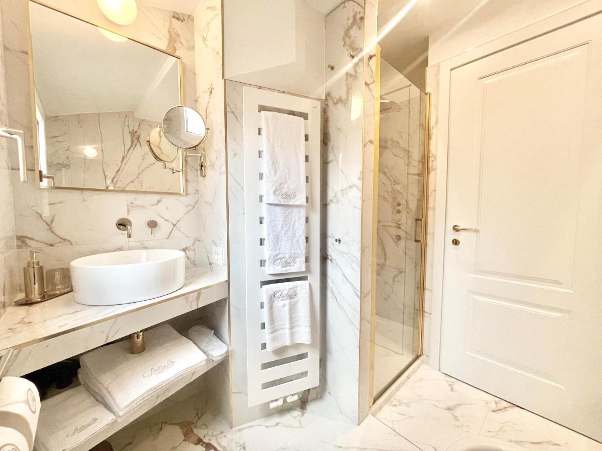 Bellagio Luxury Suites Apartments מראה חיצוני תמונה