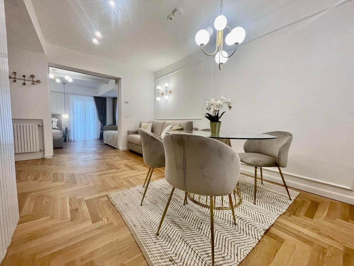 Bellagio Luxury Suites Apartments מראה חיצוני תמונה