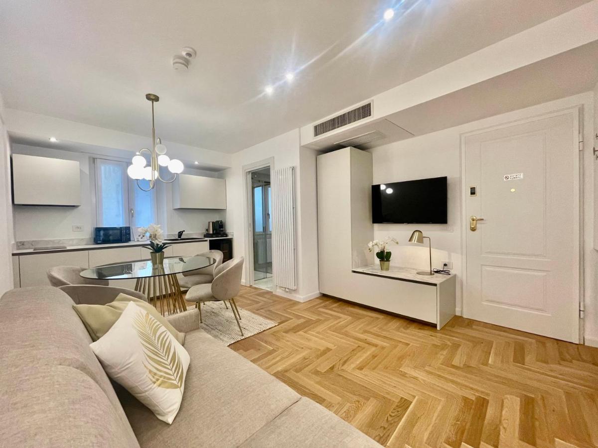 Bellagio Luxury Suites Apartments מראה חיצוני תמונה